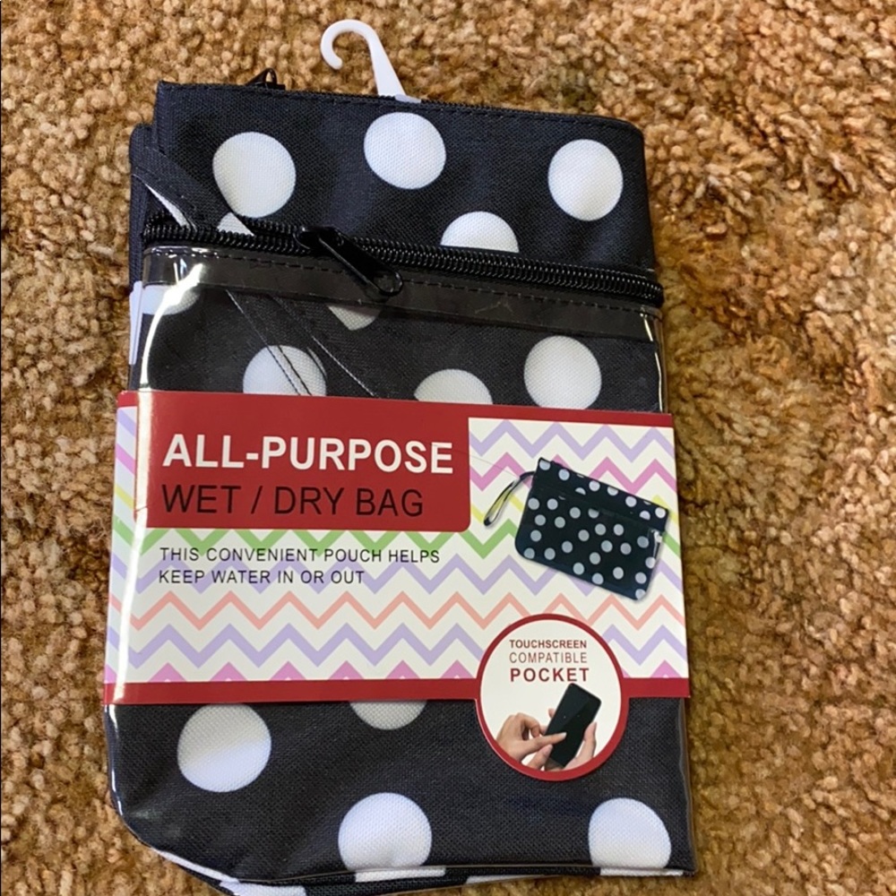 Wet / Dry Bag with Media Pocket!